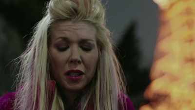 clip-tt6298780-s0e0 - Sharknado 5: Global Swarming