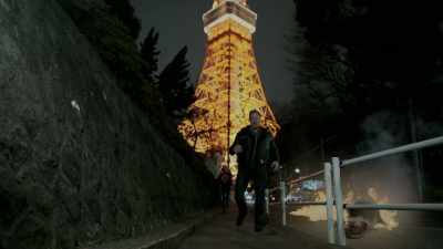clip-tt6298780-s0e0 - Sharknado 5: Global Swarming