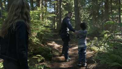 clip-tt6461824-s1e8 - The Crossing
