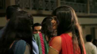 clip-tt6604050-s0e0 - A Suitable Girl