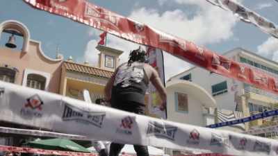 clip-tt8169636-s1e6 - The Wrestlers