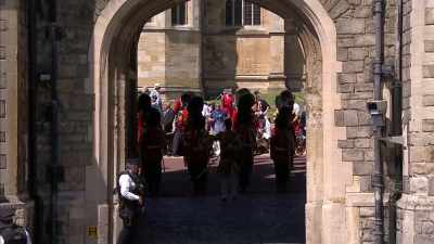 clip-tt8358168-s0e0 - The Royal Wedding Live with Cord and Tish!