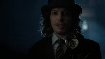 (clock ticking)
(heart beating) - Gotham