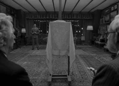(CLOCK TICKING) - The French Dispatch