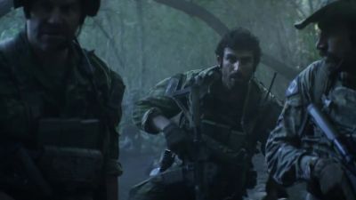 Close enough for the dog
to get a scent?
Yeah. - SEAL Team