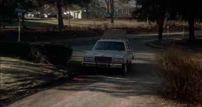 - Close your eyes.
- They're closed. - Amityville II: The Possession