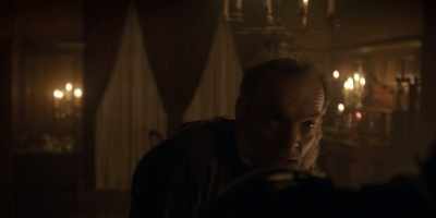 - Close the barricade behind me.
-  Okay. - Chapelwaite