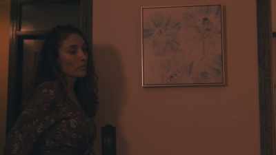 Close the door.
(Emmy sighing) - Amor Emanuelle