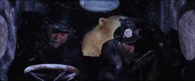 Close the door and hurry it. Bring it up. - The Great Race