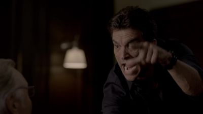 Close-up, hand holding hand. - Ray Donovan