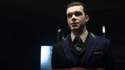Closer. - Gotham