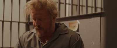 - Closest ocean's 1000
miles away from here. - Pig Killer