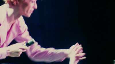 ♪ Clothes always fit ya ♪ - David Bowie: The Last Five Years