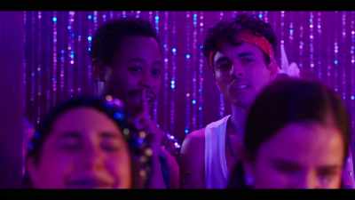 (club music playing) - The Thing About Harry