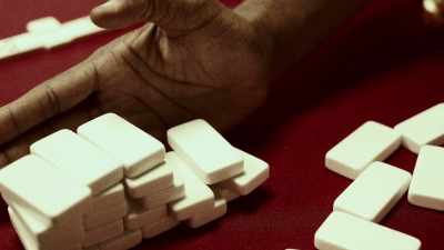 ♪ Clutching heavy on this ♪
thing about to let it sing ♪ - Domino: Battle of the Bones