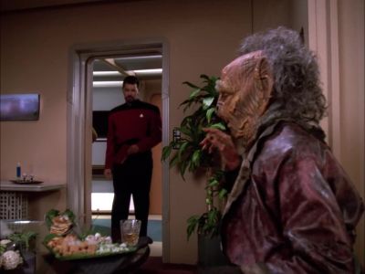 Cmdr Riker. - Star Trek: The Next Generation
