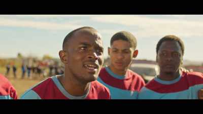 Coach, I'm feeling hot.
Remove me from the centre! - The Queenstown Kings
