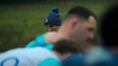 [coach] When an opportunity
presents itself like this, - Six Nations: Full Contact