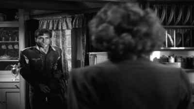 Coat. Give me coat. - Mrs  Miniver