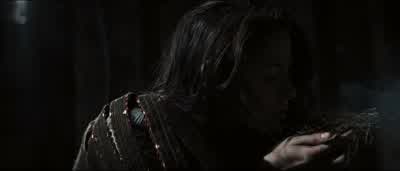 Lock her up. - Snow White and the Huntsman