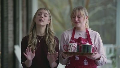 Cocoa break. No, no, no. - Christmas in Pine Valley
