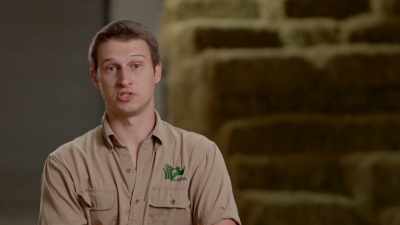 Cody: Not being able to get
down to her, we just have, - Secrets of the Zoo