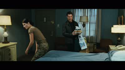 - Coffee? - Jack Reacher: Never Go Back