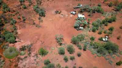 Col, Aaron and Greg
need a new game plan. - Outback Opal Hunters