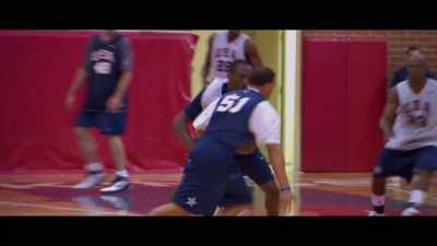 [Colangelo] This was like 30 seconds
into the scrimmage, - The Redeem Team