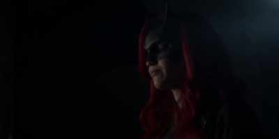 Cold concrete beneath my back... - Batwoman