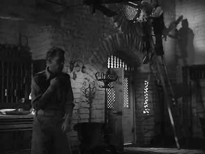 Cold in here. - Five Graves to Cairo
