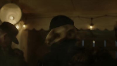 - Cole?
- Cassie! - 12 Monkeys