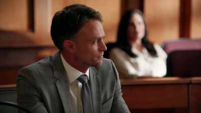Colin, before
your date with Margo, - All Rise