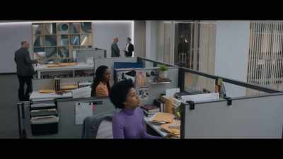 [Colin]
Vera, le star has arrived! - The Other Black Girl