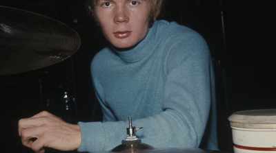 Colin would figure out - The Bee Gees: How Can You Mend a Broken Heart