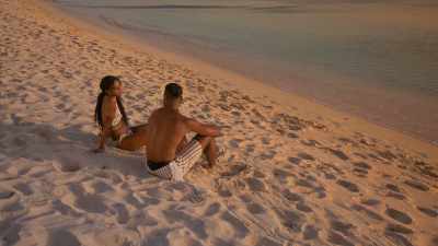 Collin: Man, I'm not
in the mood right now - FBoy Island