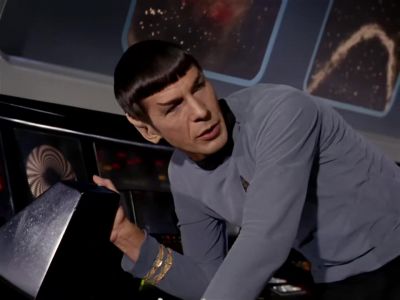 - Collision course.
- Hard to port, Mr. Sulu. - Star Trek