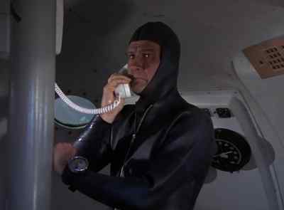 Colonel, are you all right? - The Six Million Dollar Man