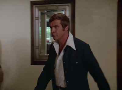 Colonel Austin here.
Hello. - The Six Million Dollar Man