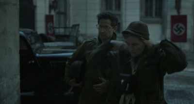 - Colonel.
- Miller. - Lee