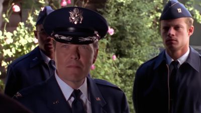 Colonel O'Neill. - Stargate SG-1