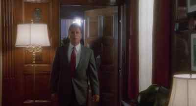 Colonel Weymuth, this is Richard Miller.
He'll be our man in Panama. - Sniper