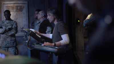 Colonel Young ,
it's Dr. Rush .
What's your status? - Stargate Universe