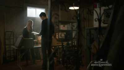 Colton went to clean
a vat at 5:00 PM, - Chronicle Mysteries: Vines that Bind