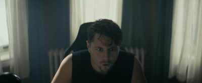 Coma, coma, coma.
David Johnson. Davi-- - Dear David