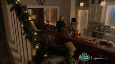 Combination office floater
and, uh, cocoa barista. - When I Think of Christmas