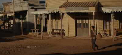 ♪ Come all you roving cowboys ♪ - Walker Independence