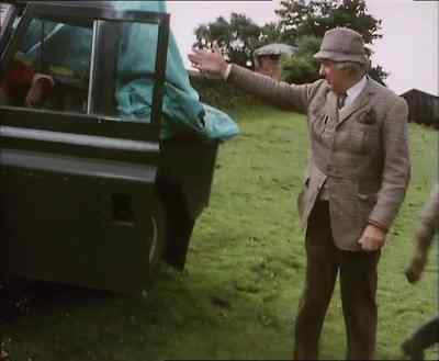 Come along. Let's have you. - Last of the Summer Wine