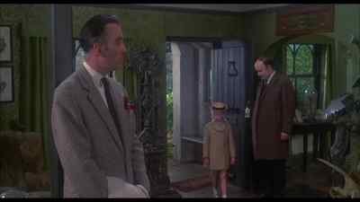Come along. - The House That Dripped Blood