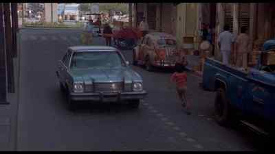 -Come back here, you little bandit!
-(HONKING) - Herbie Goes Bananas
